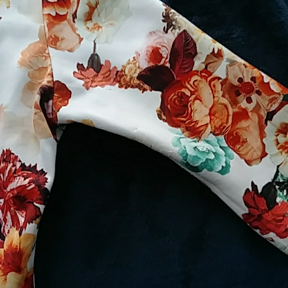 Flower pattern Shift Dress - Picture 6 of 7